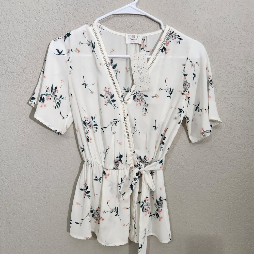 Sienna Sky Blouse Womens XS Floral Wrap-Style Waist & Short Sleeves Cottage Fair